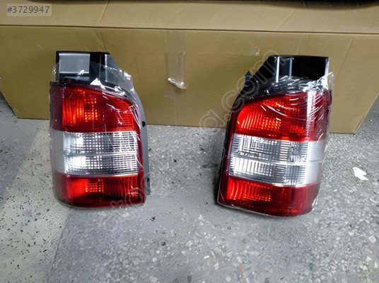 VOLKSWAGEN TRANSPORTER T5-T6 SAĞ SOL STOP 7H5945095M SIFIR