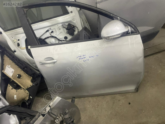 Jetta 2006 Sag ön kapı gri renk