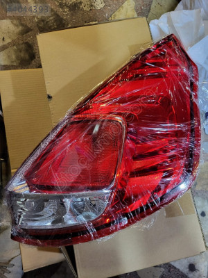 FORD FİESTA 2013 SONRASI SAĞ ARKA STOP LAMBASI C1BB 13404 AE