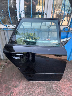 AUDİ A4 2008 SAĞ ARKA KAPI ORJINAL
