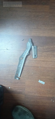 968063138001 Peugeot Partner Citroën Berlingo kaput menteşesi