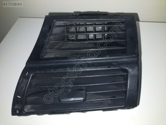 BMW X5 GÖĞÜS HAVA IZGARASI SAĞ E70 E72 E72 9227768