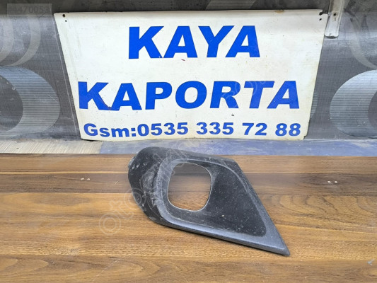 Dacia Duster Sis Far Çerçevesi Sol 2024634X