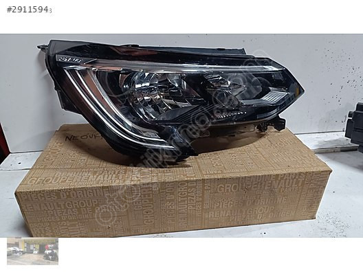 RENAULT TALİANT ÇIKMA ORJINAL LED'Lİ SAĞ FAR