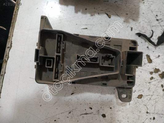 ROVER 200 SİGORTA KUTUSU