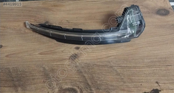 8X0949102 orj hatasız 10-18 audi a1 sağ ayna sinyali