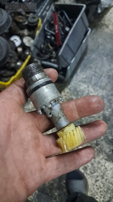 Mazda 323 Kilometre Dişlisi