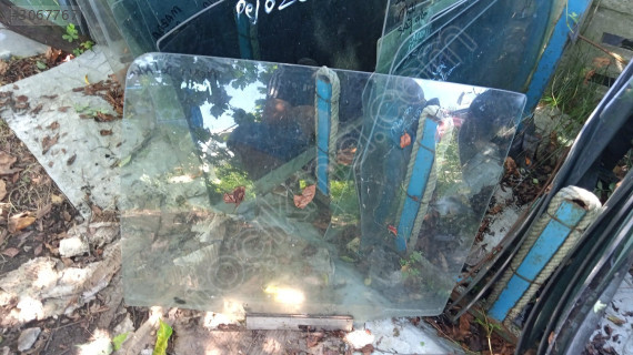 Daewoo n xia sol arka kapı camı yedek parça