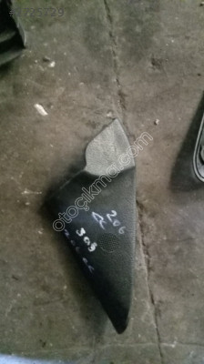 Pejo 206 CC sağ ayna iç kapak yedek parça