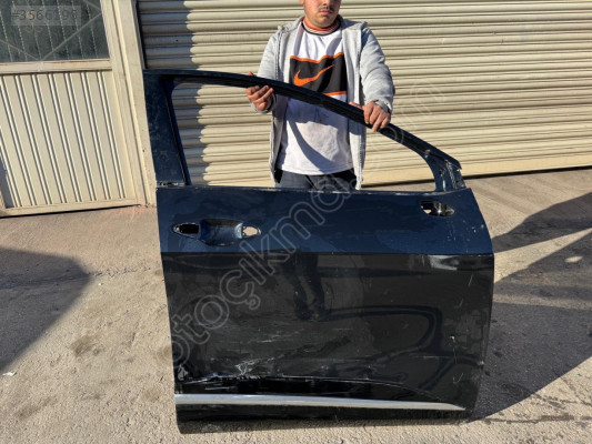 2021/2024 KİA SPORTAGE SİYAH SAĞ ÖN KAPI ORJINAL