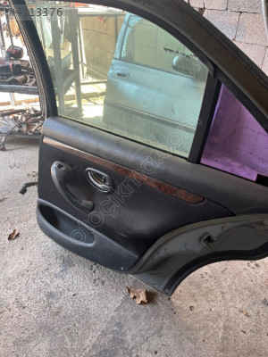 PEUGEOT 406 SAĞ ARKA KAPI DÖŞEMESİ