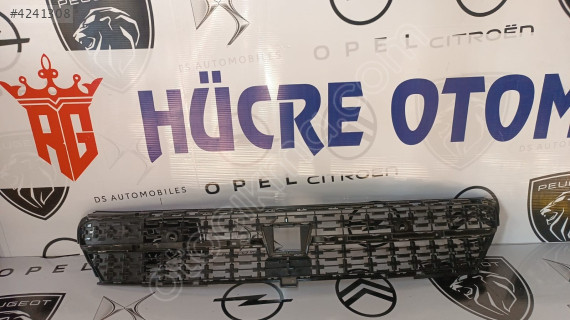 OPEL GRANDLAND B MAKYAJLI 2025 ORTA IZGARA OEM 9859025180