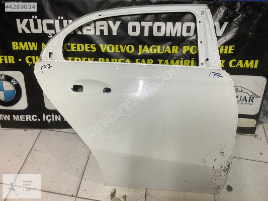 MERCEDES A SERİ W176 KAPI SAĞ ARKA