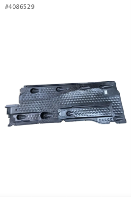 3C0825201 VW PASSAT 05-11 TABAN MUHAFAZA SOL BOYDAN BOYA
