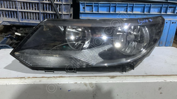 Volkswagen Golf 7 İçin Çıkma Sol Ön Far Satışı