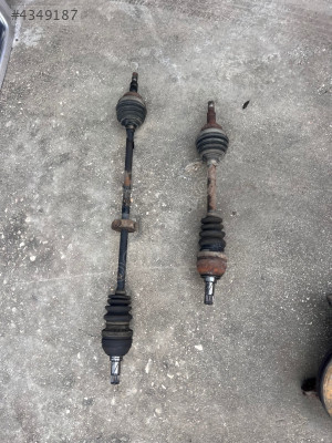 OPEL ASTRA G 1.6 MANUEL SAĞ SOL AKS ÇIKMA