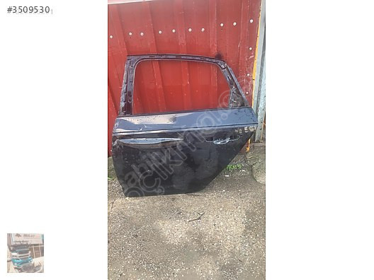 Audi a4 sol arka kapı çıkma