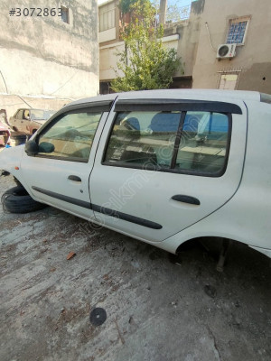RENAULT CLİO SOL ARKA KAPI
