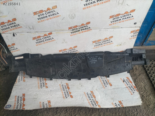 Ford Tourneo Courier Çıkma Ön Tampon Alt İç Braketi 2018