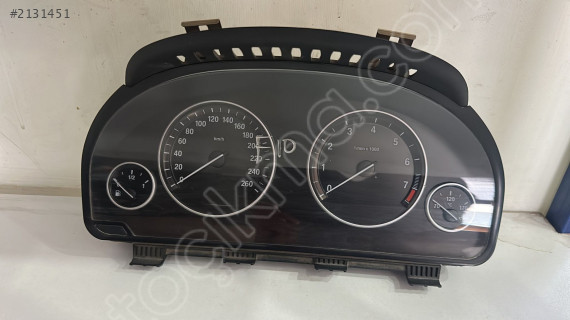 9348711-01 BMW X5 GÖSTERGE SAATİ MG OTO