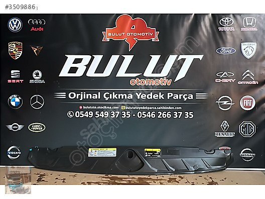 Audi Q2 ön panel üst kaplama çıkma