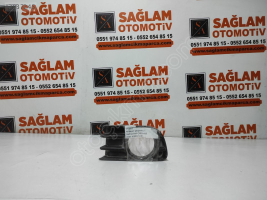 RENAULT MEGANE-2 ÇIKMA SAĞ SİS FARI ÇERÇEVESİ OEM; 8200115118