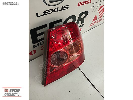 TOYOTA COROLLA SIFIR STOP SAĞ 04-06 OEM NO: 81551-02260