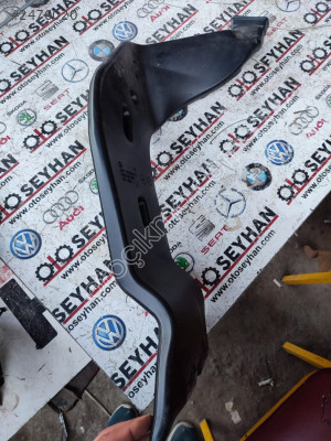 5Q0819805 Seat Leon 2015 sol arka ayak havalandırma kanalı