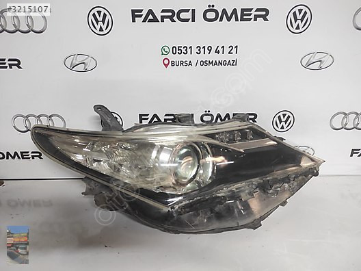 TOYOTA AURİS ÖN SAĞ FAR ORJİNAL LEDLİ
