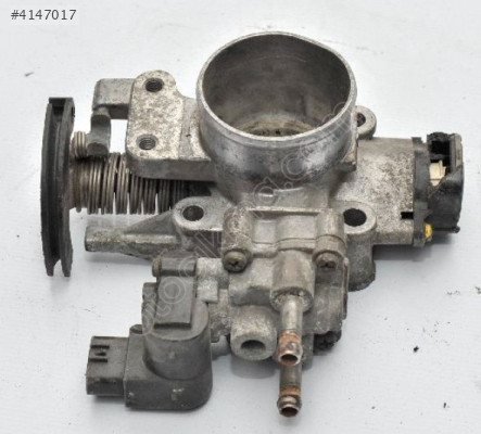Toyota Carina gaz kelebeği