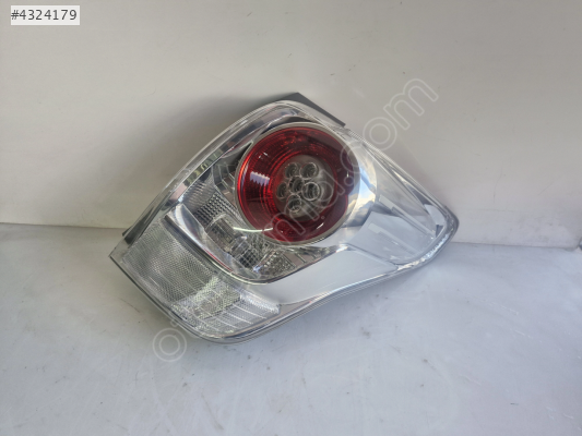 TOYOTA VERSO SAĞ ARKA STOP LAMBASI ULO SIFIR 2009-2011