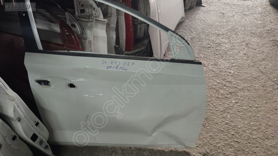 HYUNDAİ İ20 2022 SAĞ ÖN KAPI ÇIKMA ORJİNAL PARÇA
