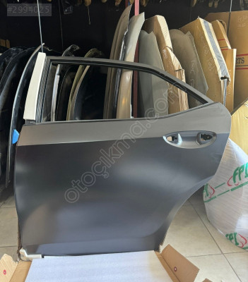 Toyota corolla Sol Arka Kapı 2013-2017 Dünya Oto Çıkma Adana