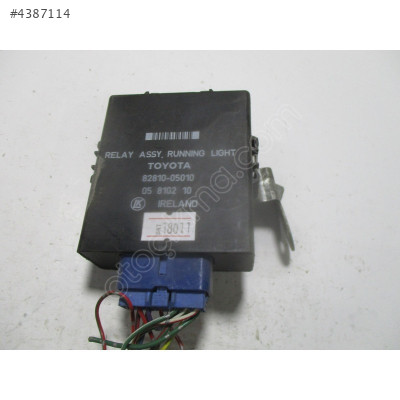 Toyota Carina Işık Rölesi 82810-05010