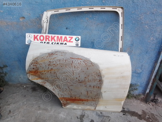 SEAT LEON SAĞ ARKA KAPI 2006-2013