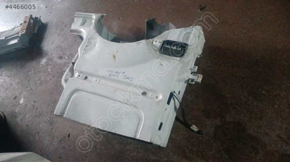 2002-2008 RENAULT KANGOO SAĞ ARKA ÇAMURLUK