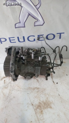 Renault Kango1 düz 1.9 dizel mazot pompası komple 50 TL