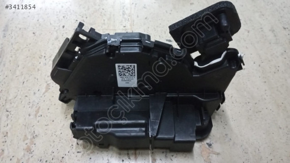 ARTEON PASSAT TIGUAN ARKA SOL KAPI KİLİDİ  5NA839015E