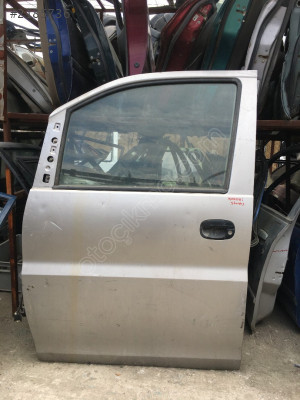 Hyundai Starex Sol Ön Kapı Döşemesi Kapı Menteşesi