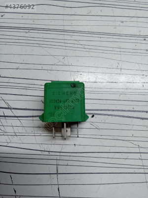 RANGE Rover 5 Pinli Yeşil Röle V23134-A52-X137