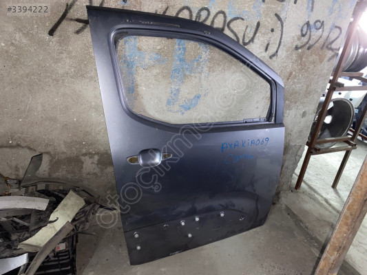 OPEL COMBO E SAĞ ÖN KAPI KOYU RENK ÇIKMA CANCAN OPEL