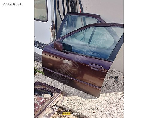 BMW 3 SERİSİ E36 SOL ÖN KAPI TEMİZ