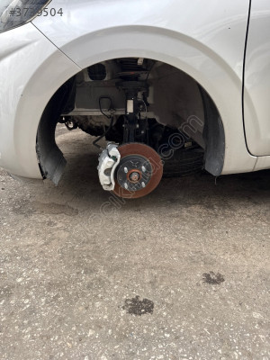 Hyundai i 10 2023 model sol ön fren merkezi