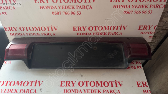 90-92 MODEL ÇIKMA TOYOTA COROLLA ARKA STOP REFLEKTÖR