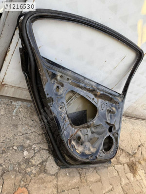 Passat b8 sol arka kapı