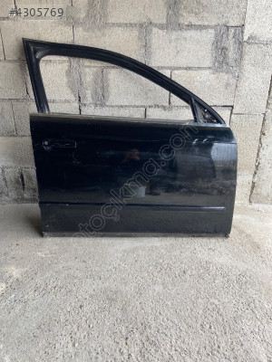 2006/2010 Audi A4 Sağ Ön Kapı Orjinal Çıkma