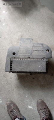 2005 model Fiat Albea motor üst kapak