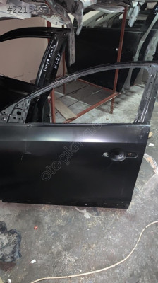 RENAULT  FLUENCE SOL ÖN KAPI ÇELİKLER OTO ÇIKMA