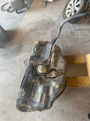 DS7 YAKIT DEPOSU DOLU ŞAMANDIRAİLE BİRLİKTE