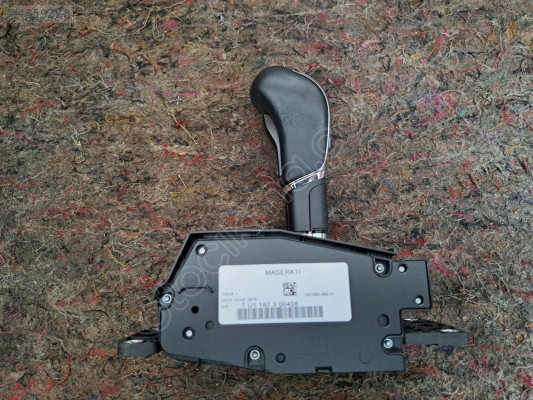 MASERATİ GHİBLİ QUATTROPORTE LEVANTE VİTES MEKANİZMASI 670013534